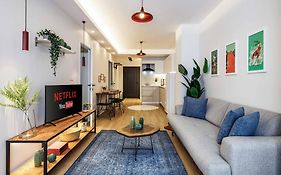 Monnas Suite